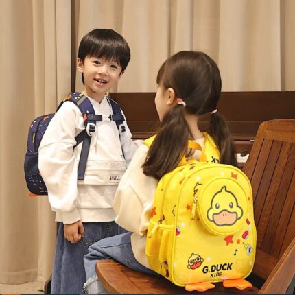 G.DUCK Parashude Backpack – Lightweight & Stylish Pick for Kids